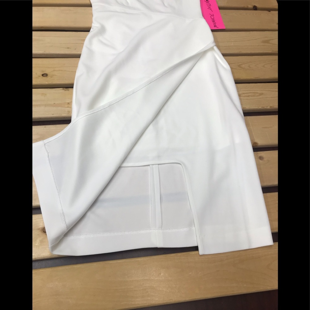 Betsey Johnson Sleeveless Scuba Crepe  ivory,NWT - Picture 6 of 8